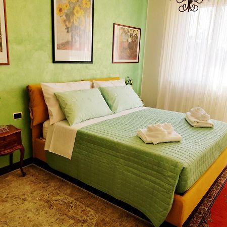 Moncalvo In Relax Apartment Luaran gambar